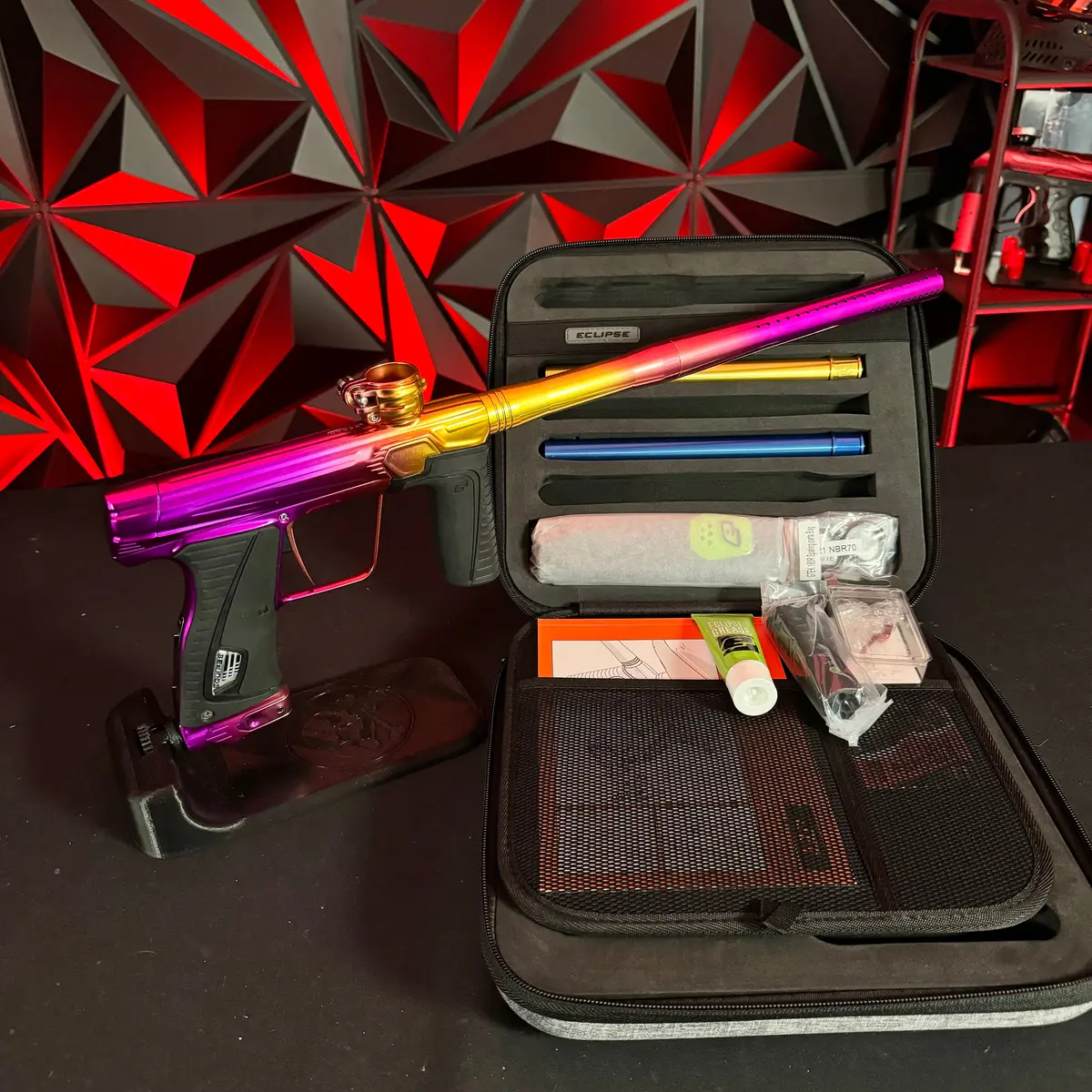 Planet Eclipse "Ultimate" Gtek 180R Paintball Gun Package - Polished Starburst Fade 1
