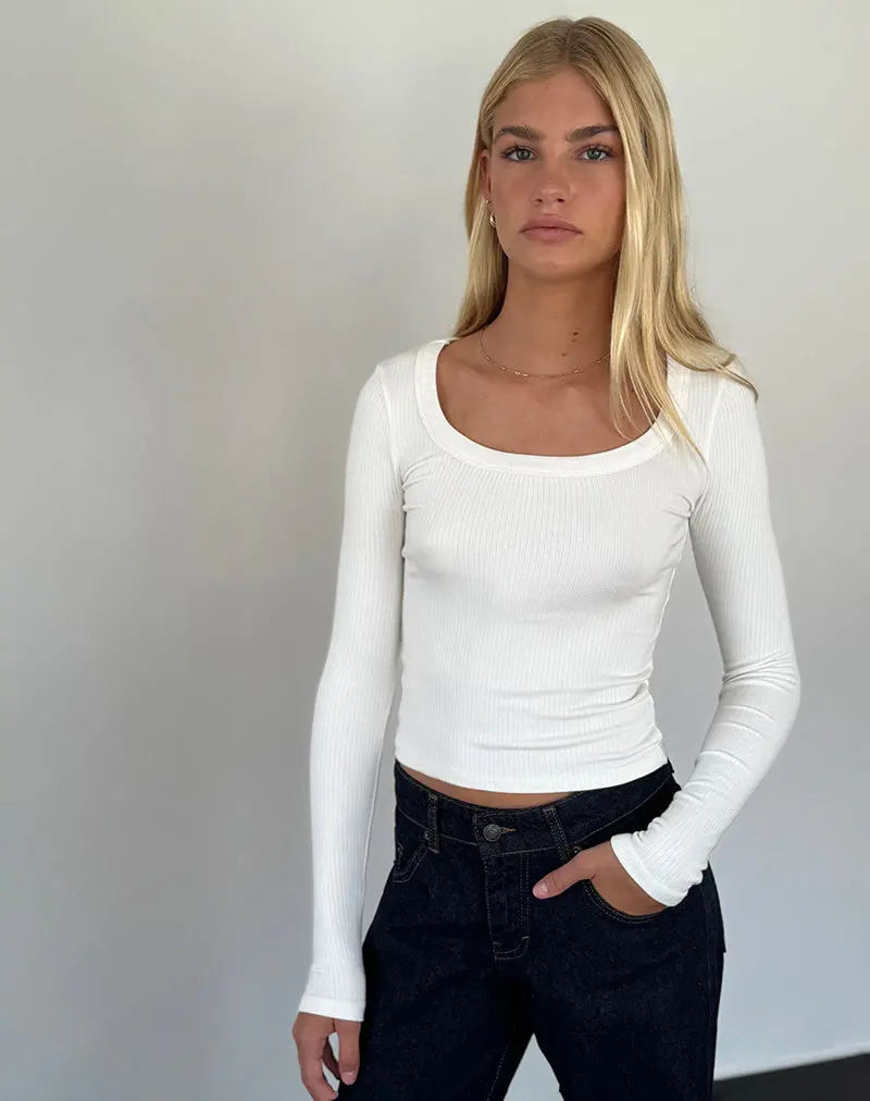 Binlo Extra Long Sleeve Top In White 1