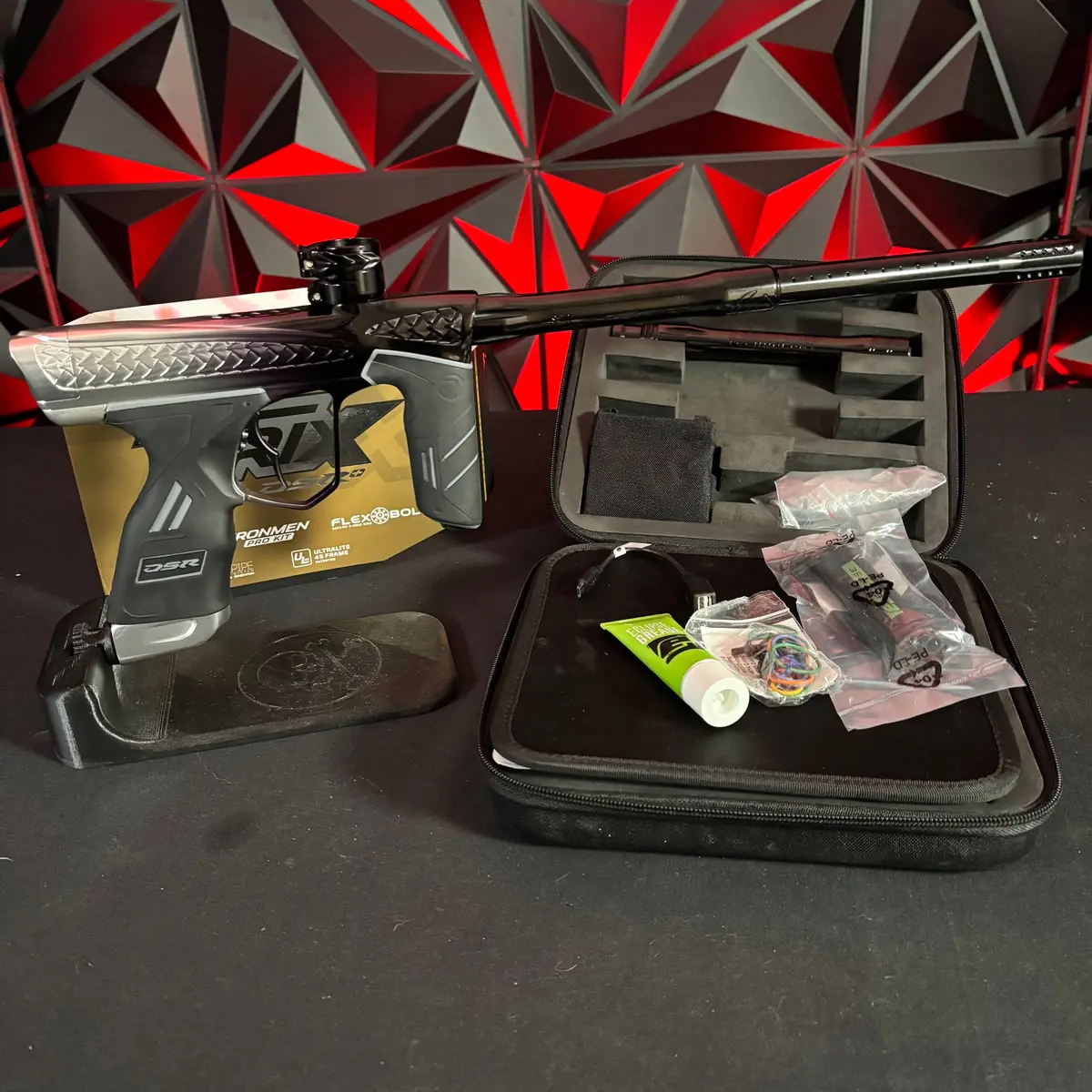 Used Dye Dsr+ Paintball Gun - Free Flow Trix (Silver Black Fade) #6 Of 230 1