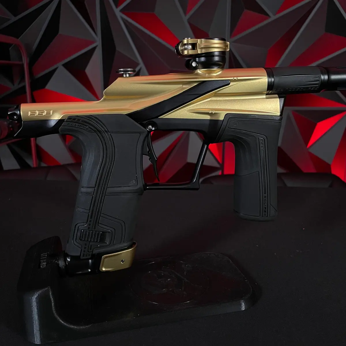 Used Planet Eclipse Lv2 Paintball Gun - Gold/Black W/Deuce Trigger And 5 Pwr Inserts 1