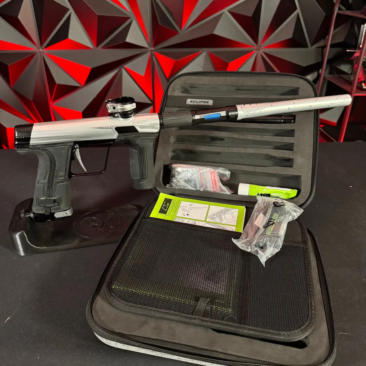 Used Planet Eclipse Cs3 Paintball Gun - Light Trooper (Silver/Black) 1