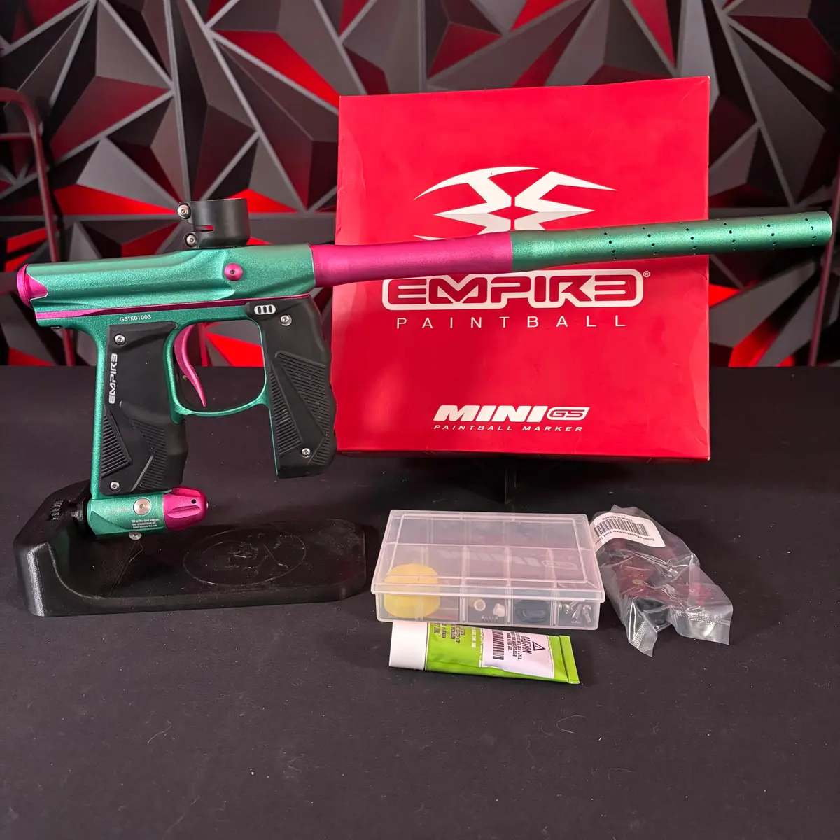 Used Empire Mini Gs Paintball Gun- Teal/ Hot Pink 1