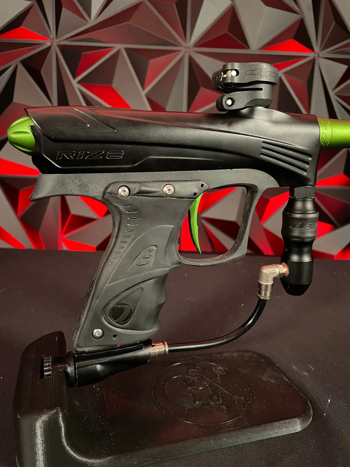 Used Dye Czr Paintball Marker- Black / Green 1