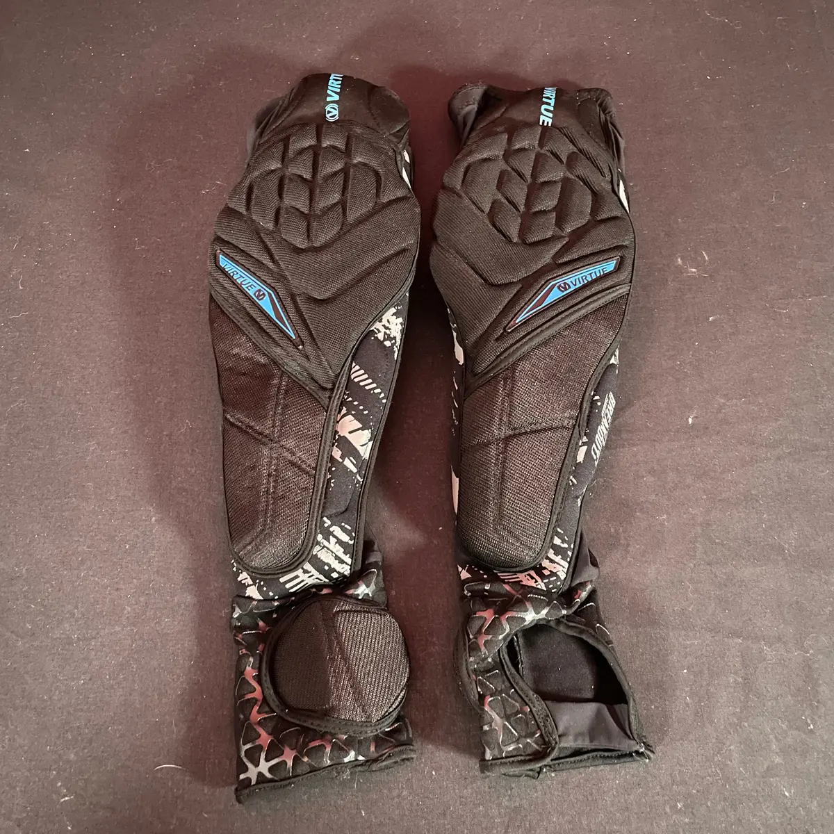Used Virtue Breakout Elbow Pads - Size L/Xl 1