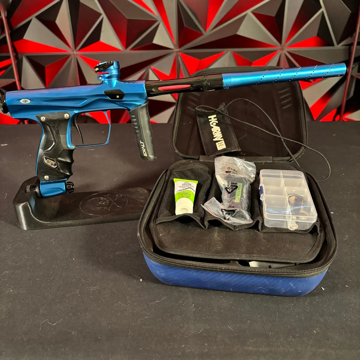 Used Shocker Amp Paintball Gun - Blue 1