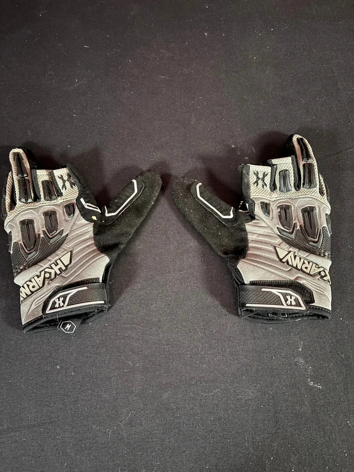 Used Hk Army Gloves - Medium 1
