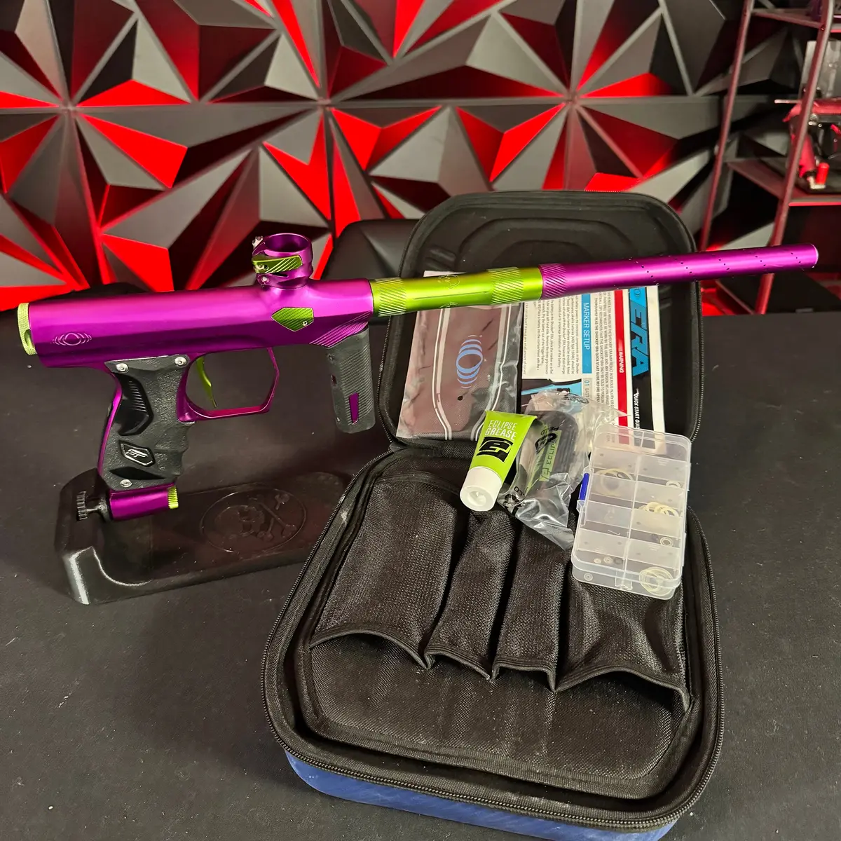 Used Shocker Era Paintball Gun - Dust Purple/Dust Green 1