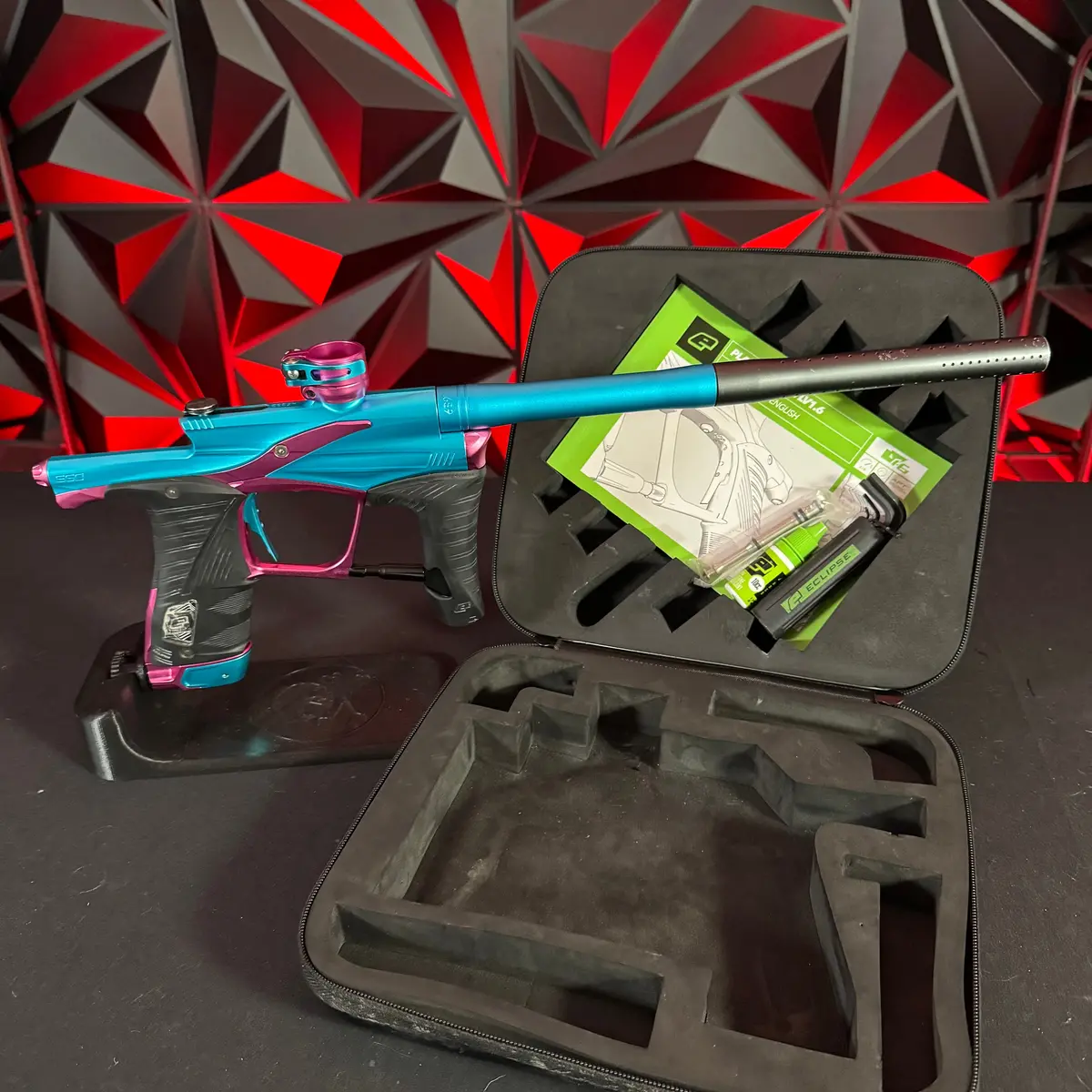 Used Planet Eclipse Lv1.6 Paintball Gun - Teal/Pink 1
