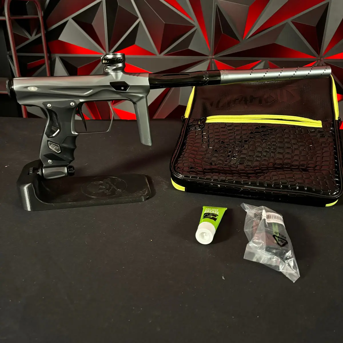 Used Shocker Amp Paintball Gun - Pewter 1