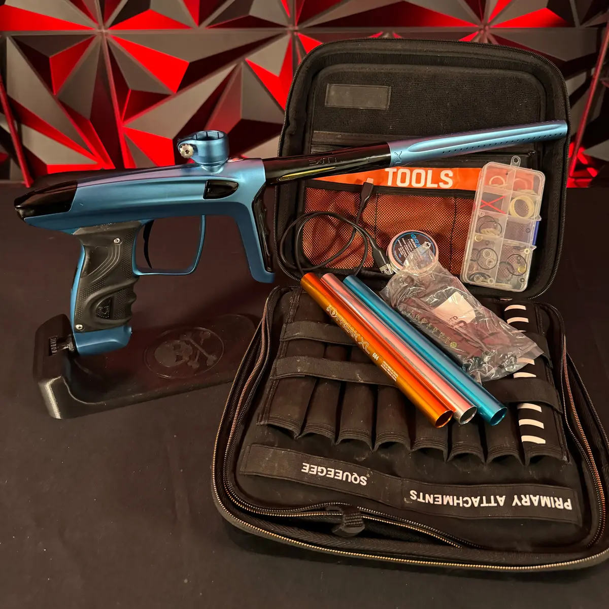 Used Dlx Luxe Tm40 Paintball Gun - Dust Blue/Polished Black 1