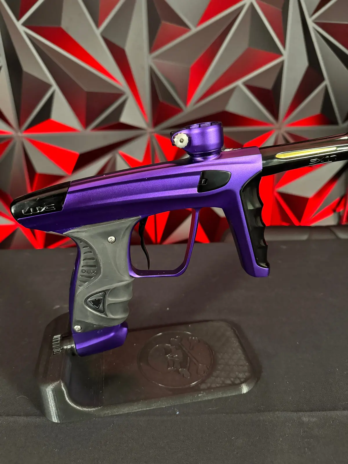 Used Dlx Luxe X Paintball Gun - Dust Purple/Polished Black 1