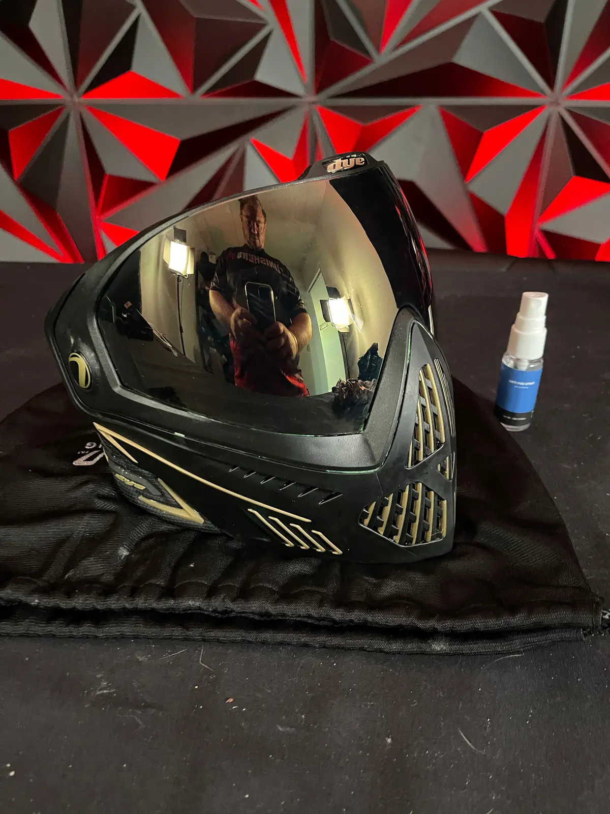 Used Dye I5 Paintball Goggle - Onyx Gold 1