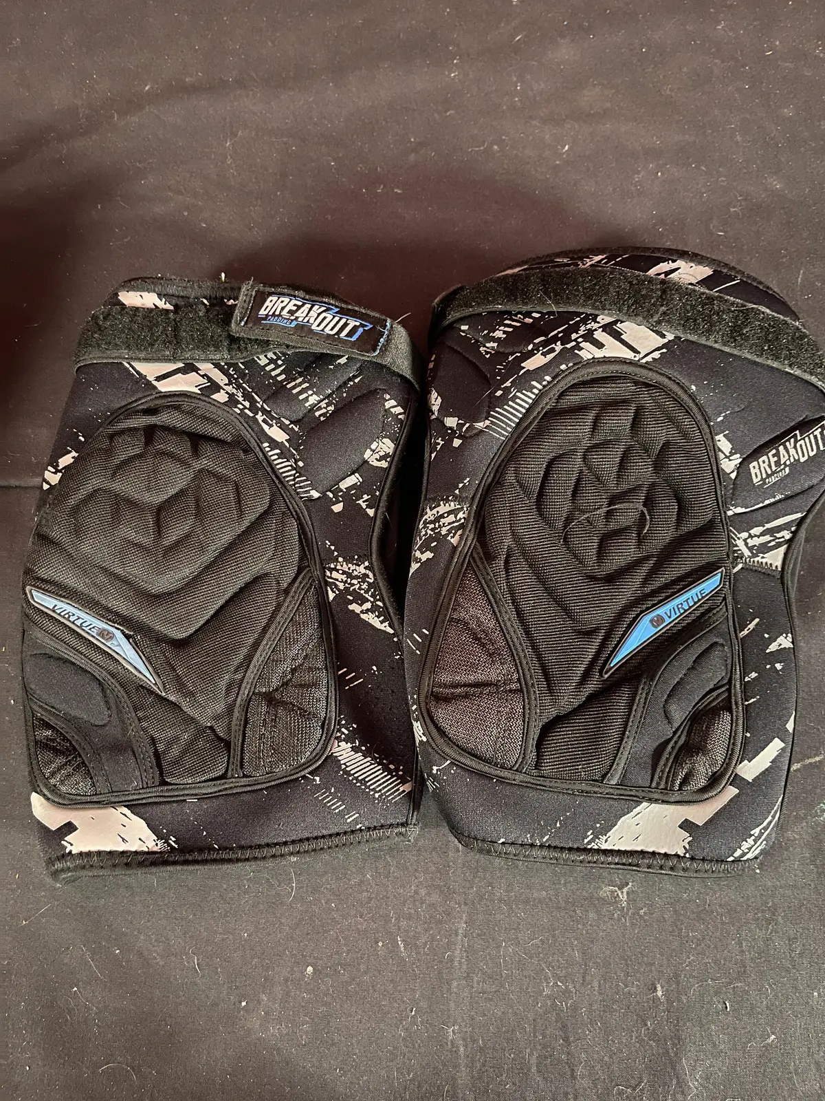 Used Virtue Breakout Knee Pads - 2Xl 1