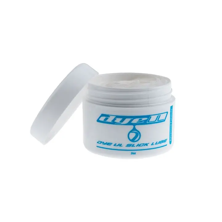 Dye Slick Lube Advanced - 2.0Oz 1