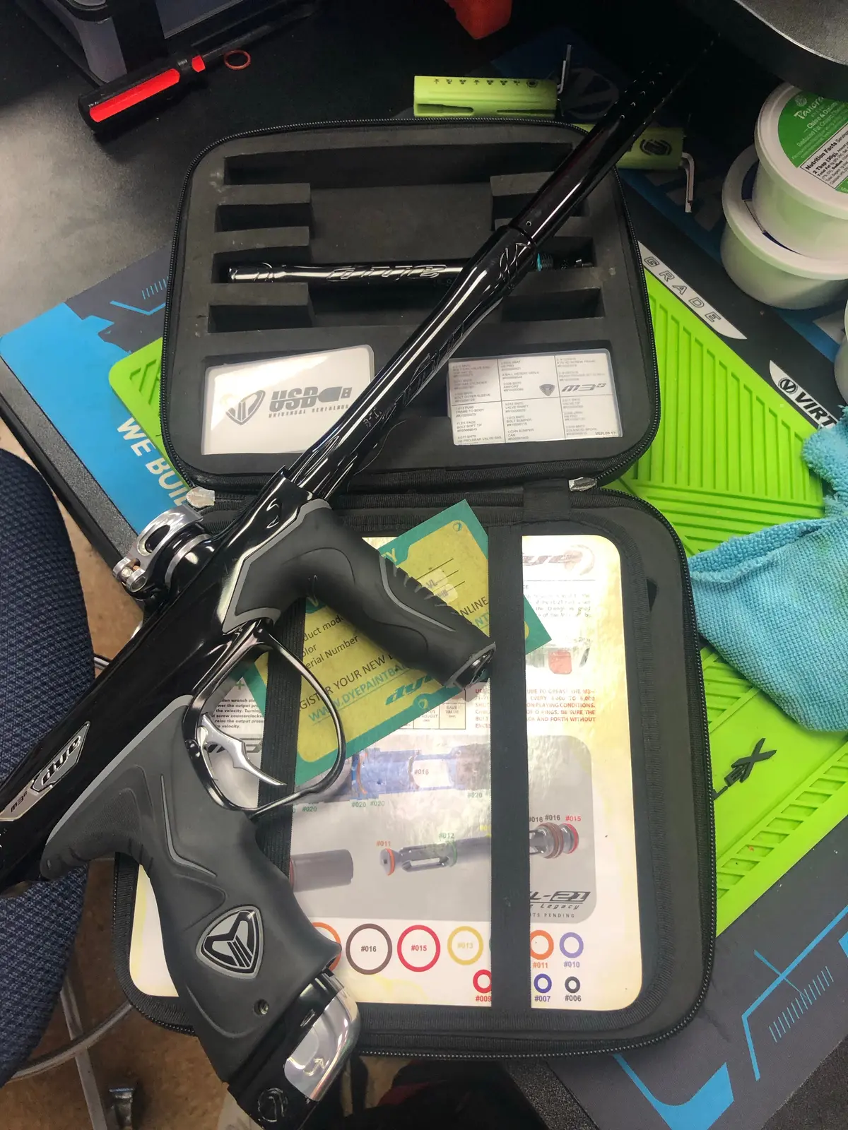 Used Dye M3+ Paintball Marker - Silver Night 1