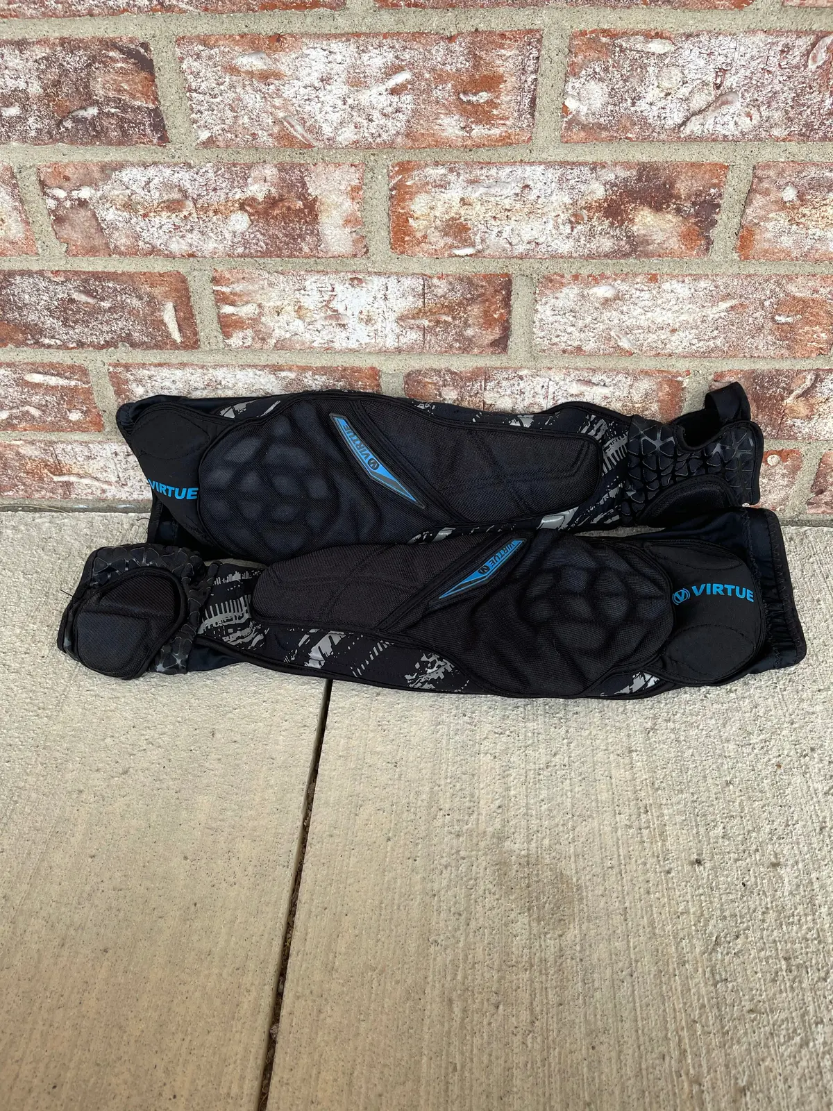 Used Virtue Breakout Elbow Pads - 2Xl 1