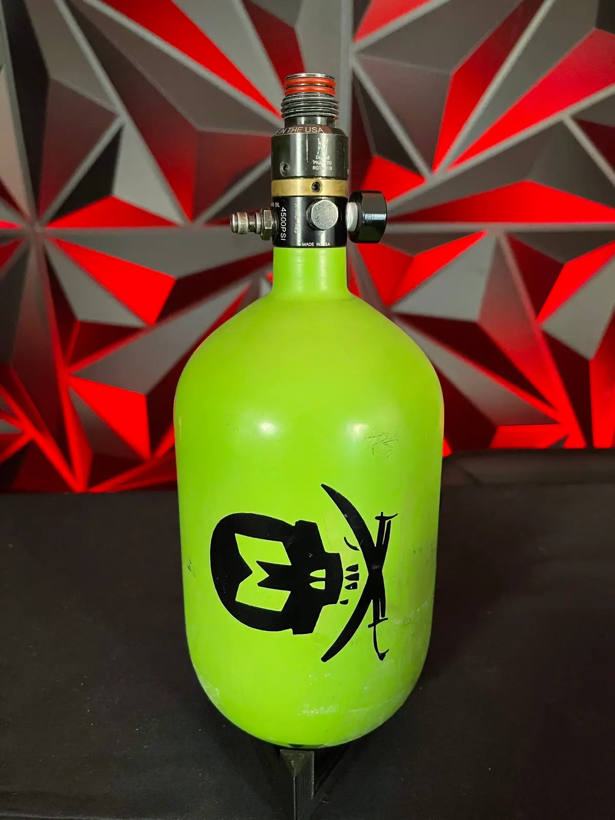 Used Ninja Sl2 68/4500 Paintball Tank - Lime W/ Prov2 Regulator 1