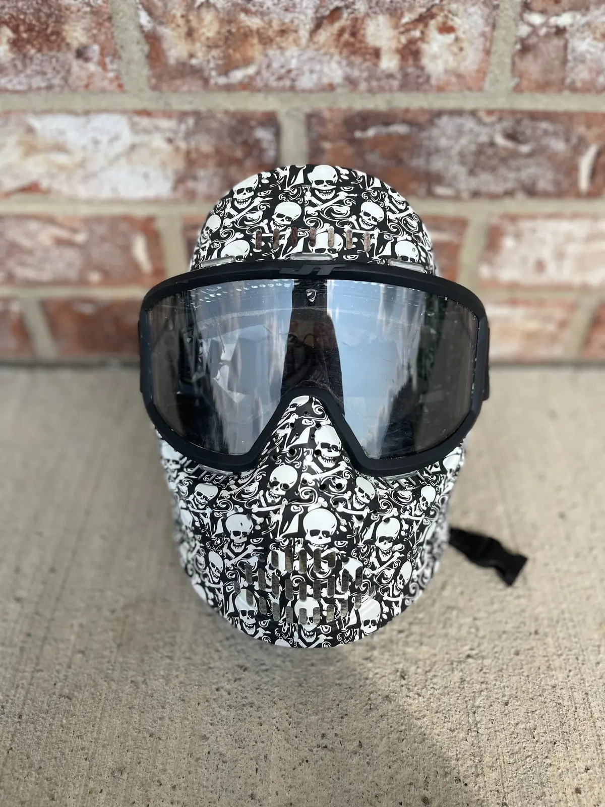 Used Jt Paintball Mask - Black/White Skulls 1