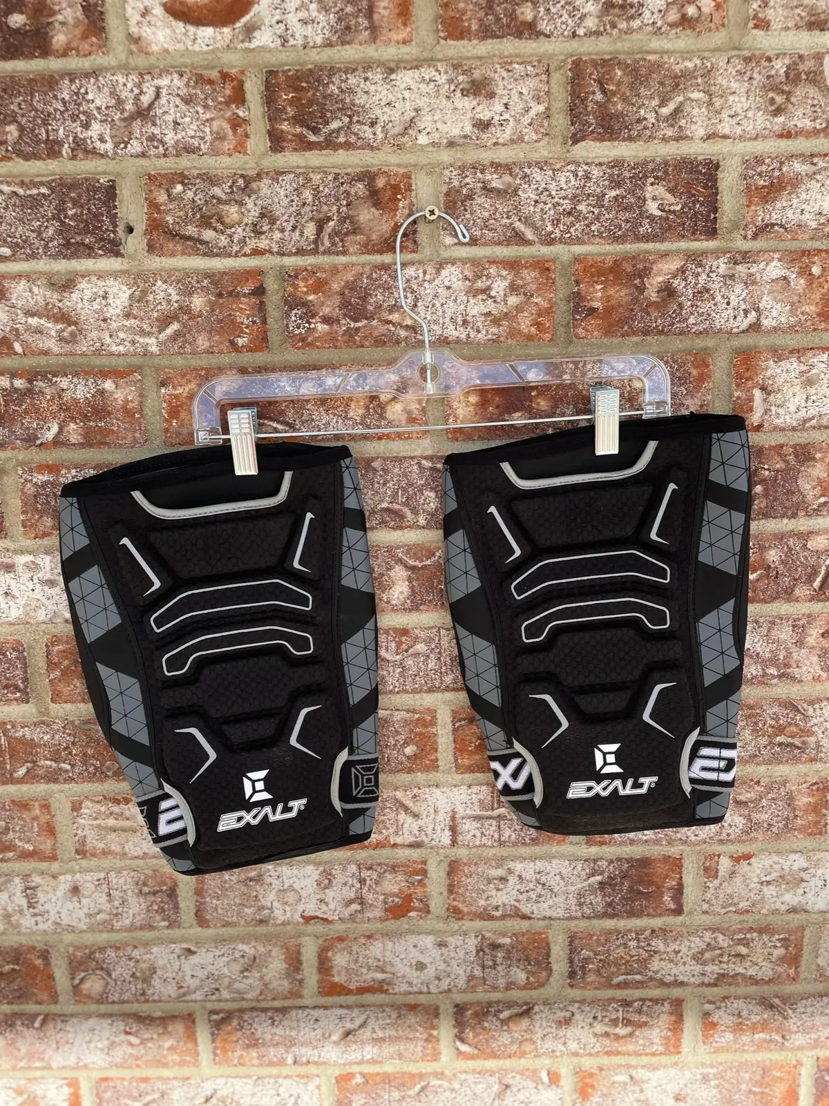 Used Exalt Freeflex Knee Pads - 2Xl - Black 1