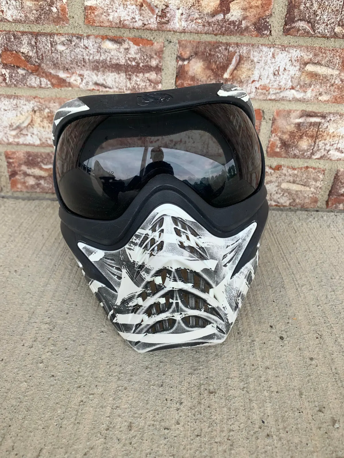 Used V-Force Grill Paintball Mask - Zebra Le 1
