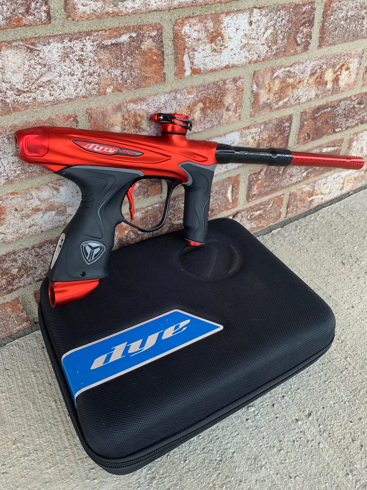 Used Dye M2 Mosair Paintball Marker- Red Rum 1