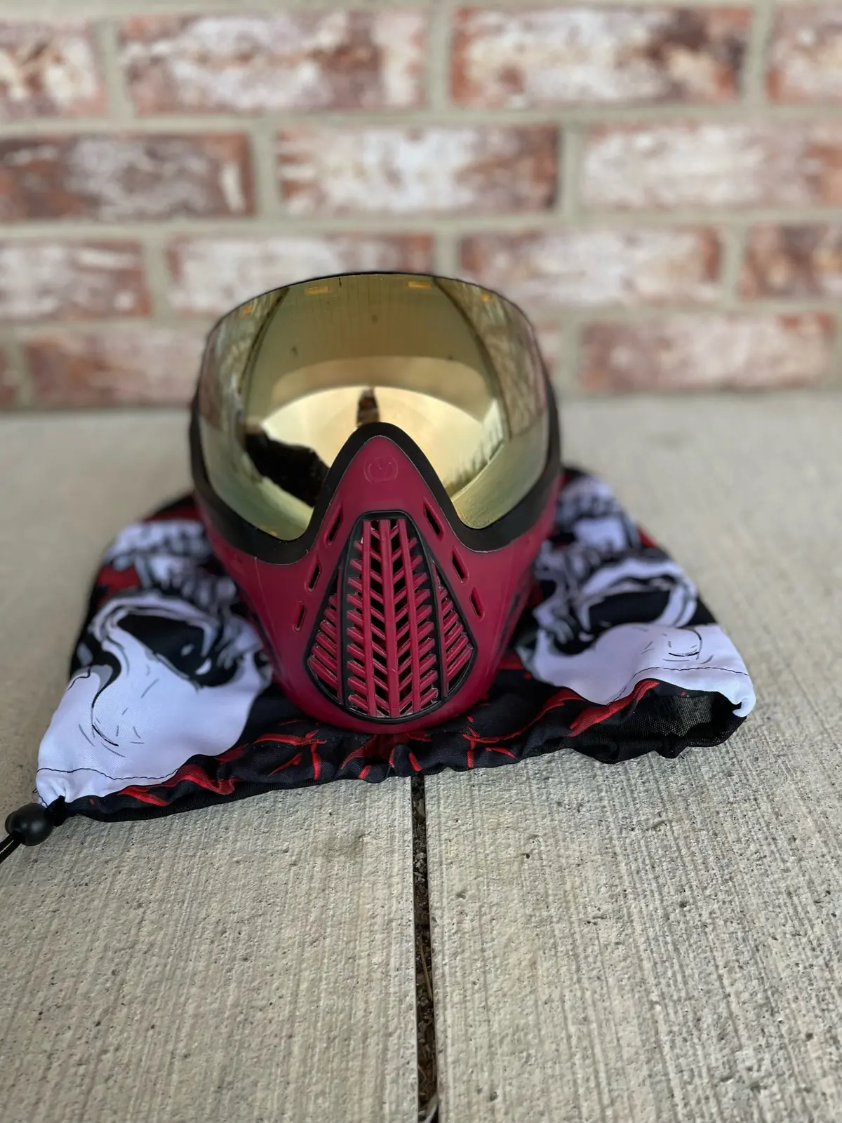 Used Virtue Vio Ascend Paintball Mask- Red / Black W/ Soft Goggle Bag 1