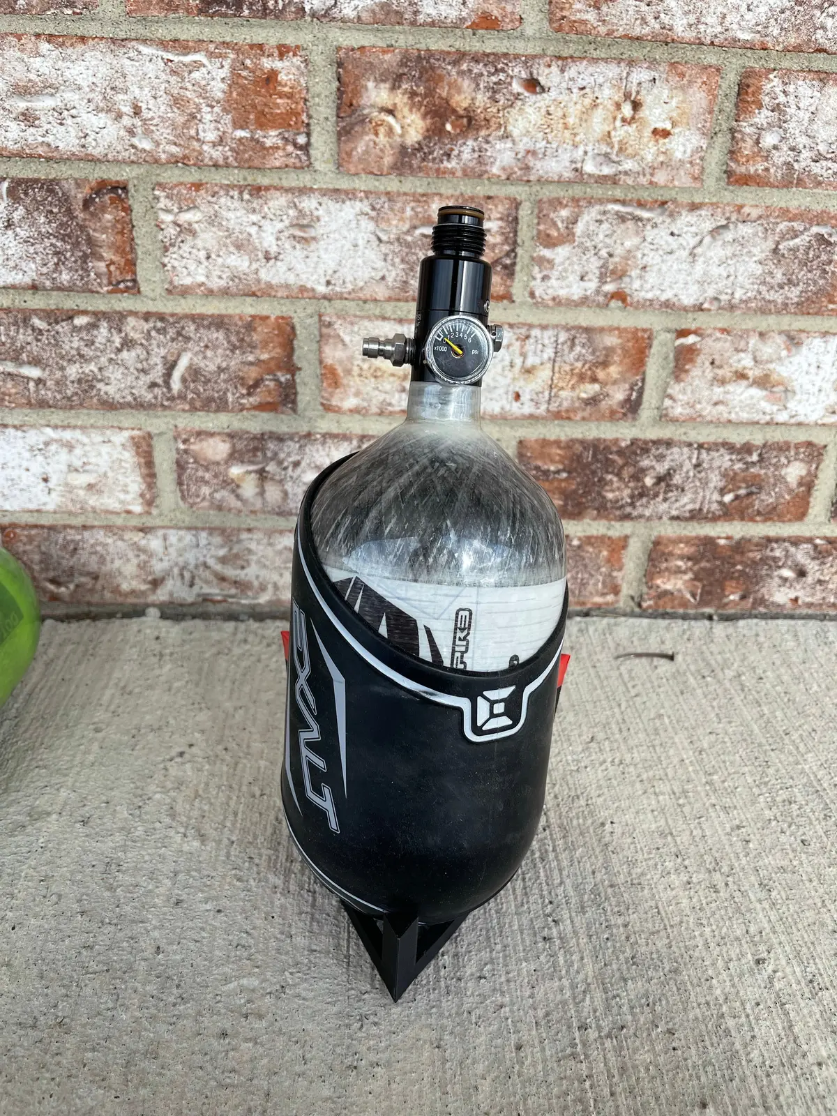 Used Empire 68/4500 Paintball Tank- Basics 1