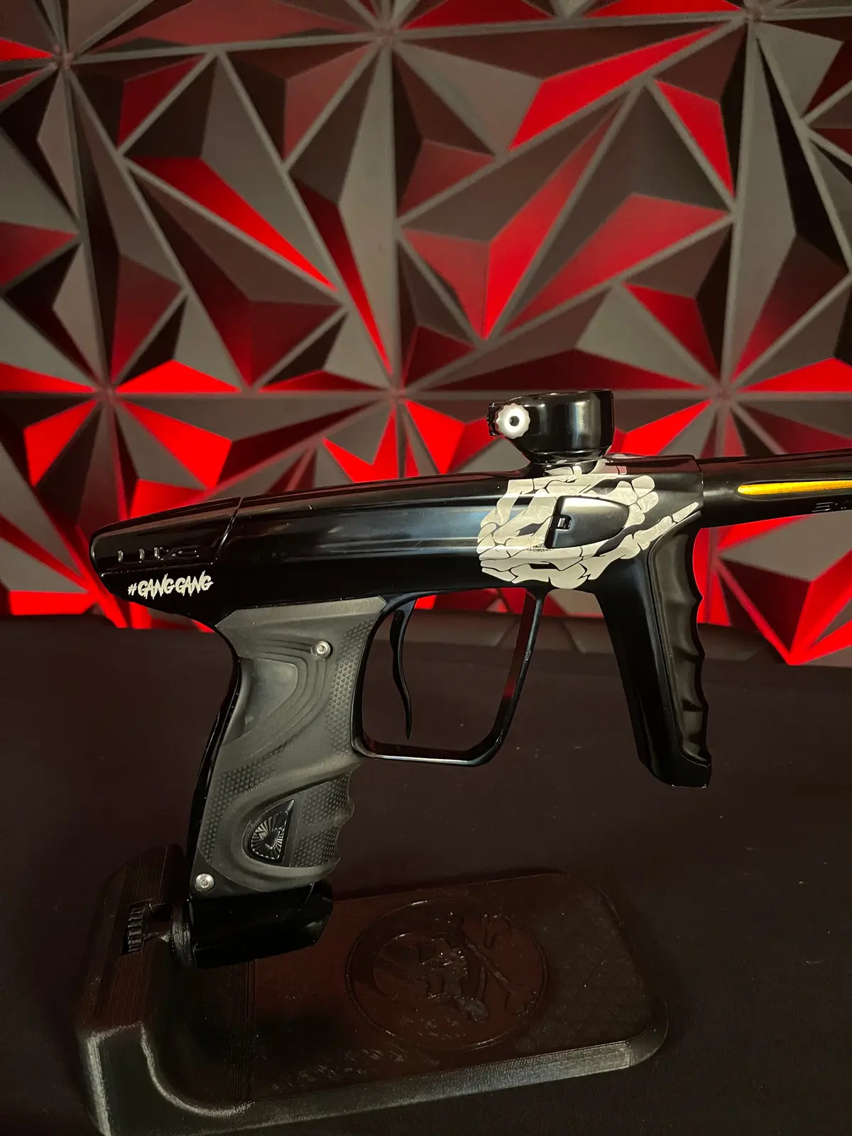 Used Dlx Luxe X Paintball Gun - Ronnie Dixon Edition Gang Gang W/ Signed Case By Houston Heat 1