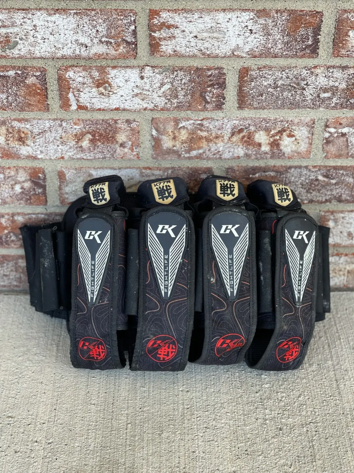 Used Contract Killer 4+7 Pod Pack - Black / Red 1