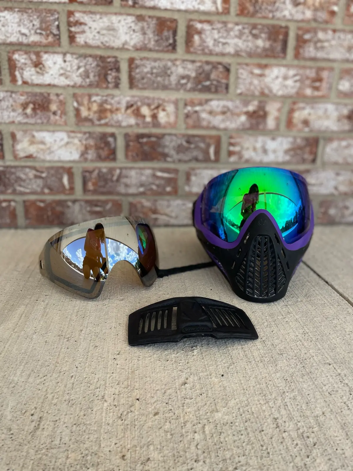 Used Virtue Vio Ascend Paintball Mask - Black/Purple W/ 2 Lenses 1