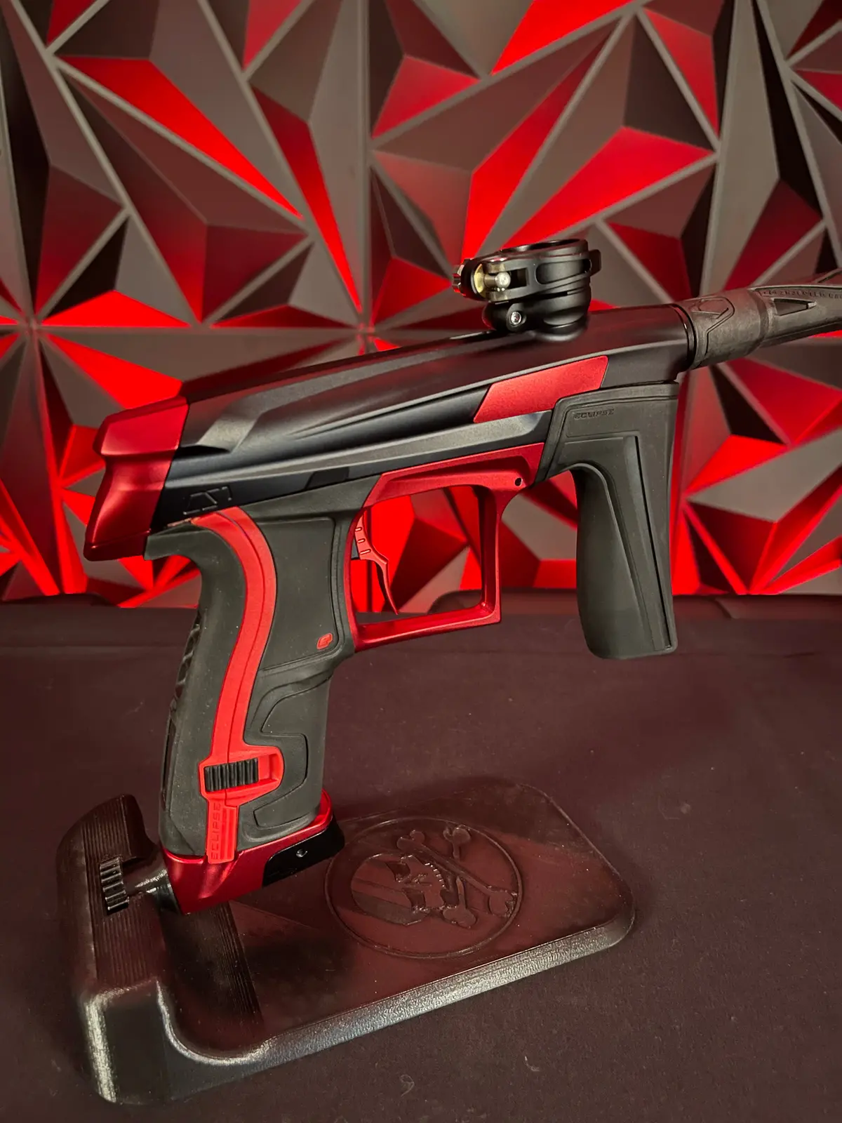 Used Planet Eclipse Cs1 Paintball Gun - Black/Red W/ Carbon Ic Barrel And Cs2 Back Grip 1