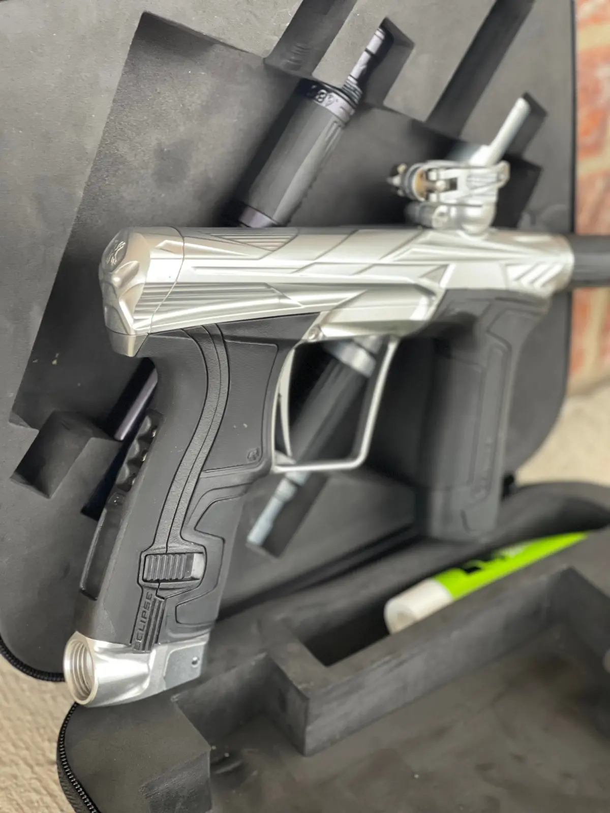 Used Planet Eclipse/Hk Army Cs2 Pro Invader Paintball Gun - Pure 1