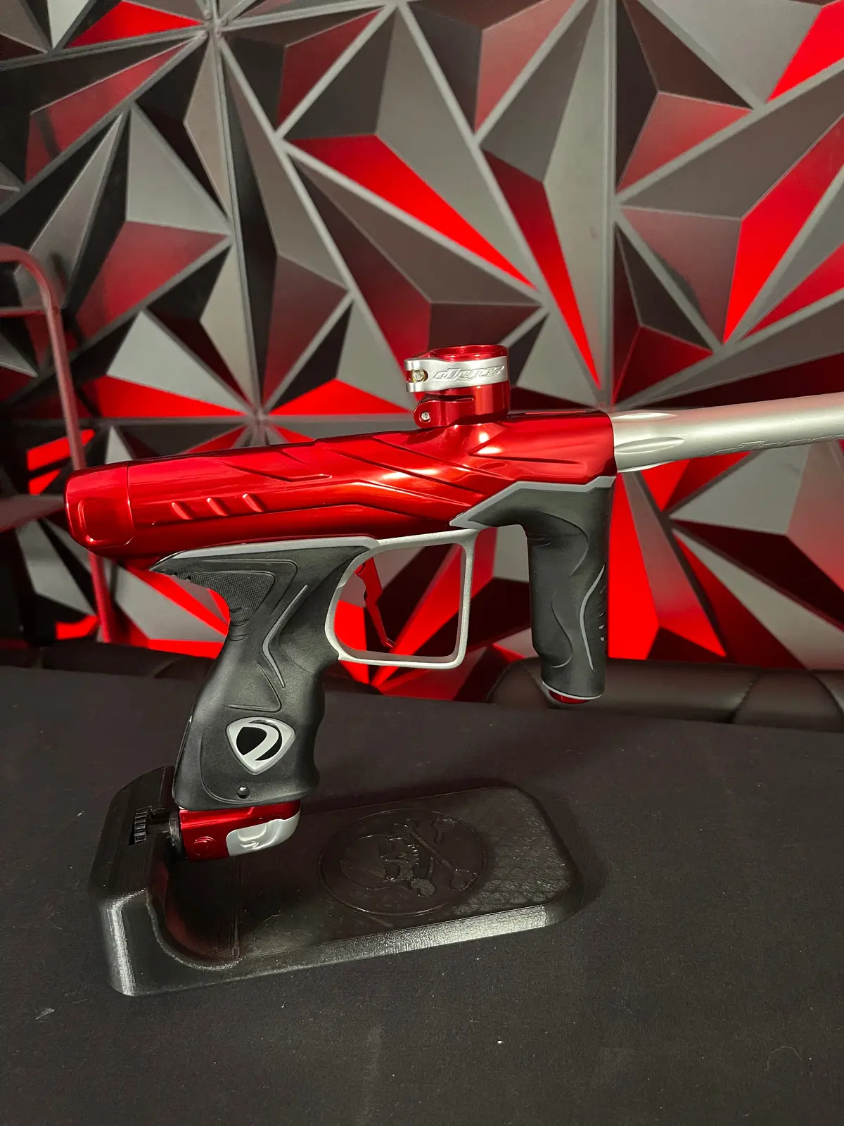 Used Dye Dls Paintball Gun - Red Wave 1