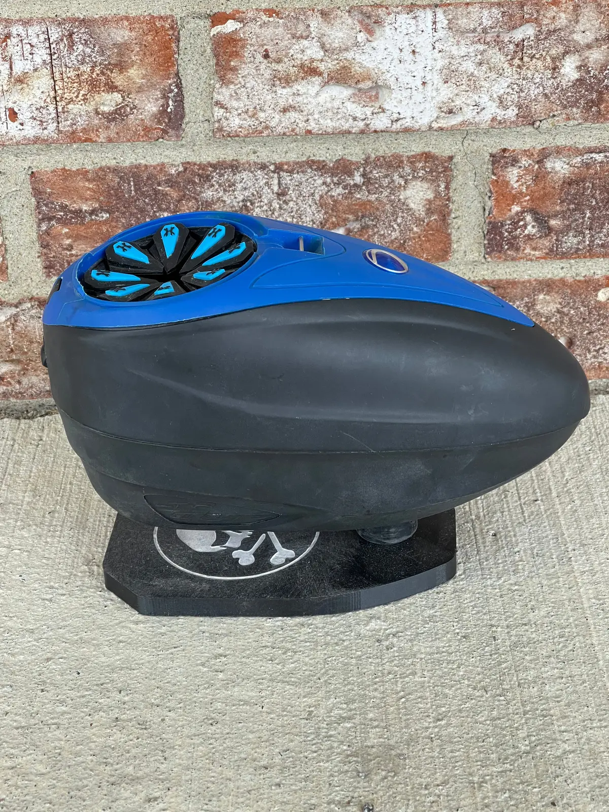 Used Dye Ltr Paintball Loader - Black/Blue W/ Hk Army Epic Speed Feed 1