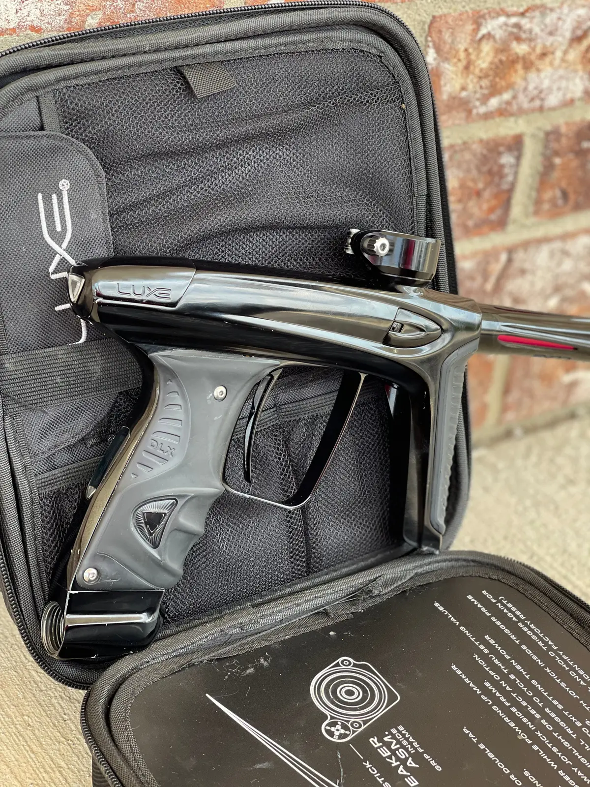 Used Dlx Luxe Ice Paintball Gun - Gloss Black W/ Encore Bolt 1