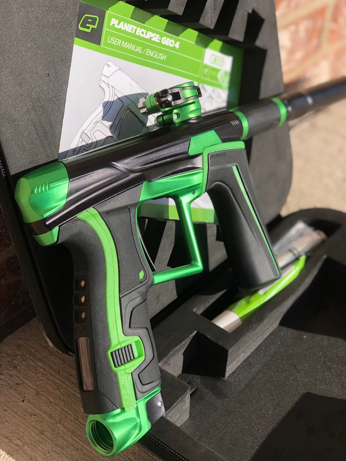 Used Planet Eclipse Geo 4 Paintball Gun - Emerald 1