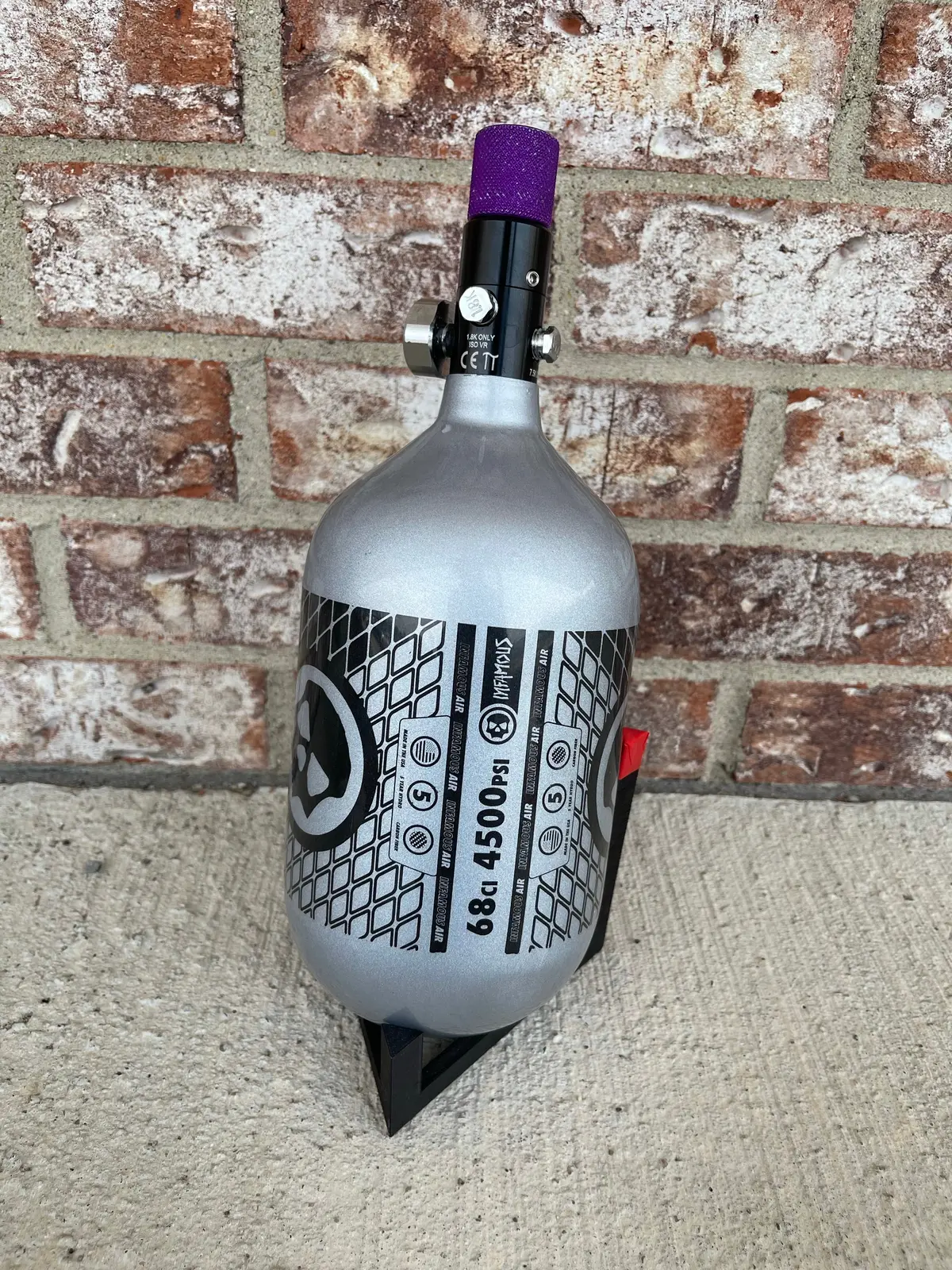 Used Infamous Air Tank 68/4500 Paintball Tank - Air Pattern - W/ Standard Reg - Silver/Black 1