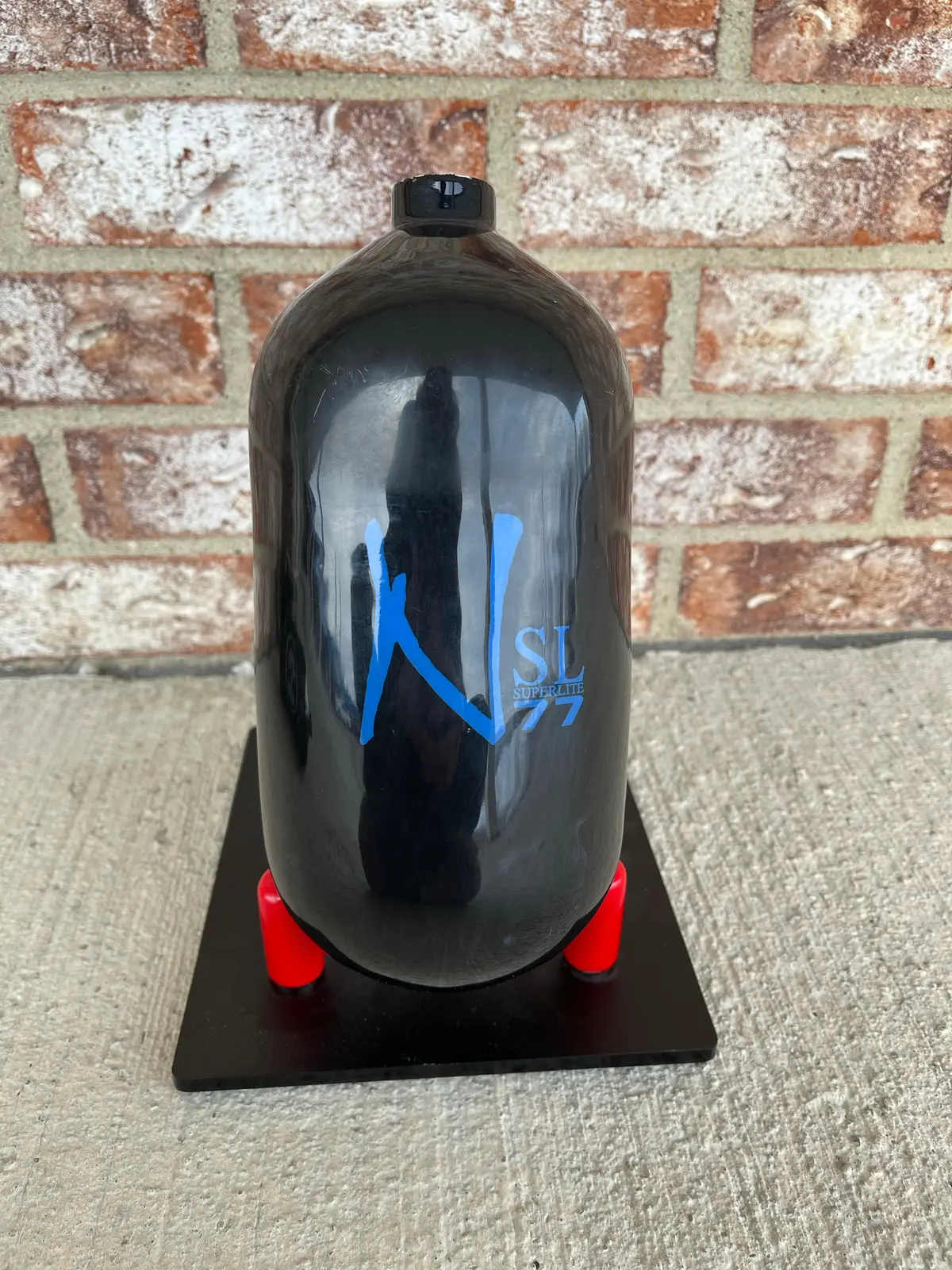 Used Ninja 77 Sl Paintball Tank - Black / Blue 1