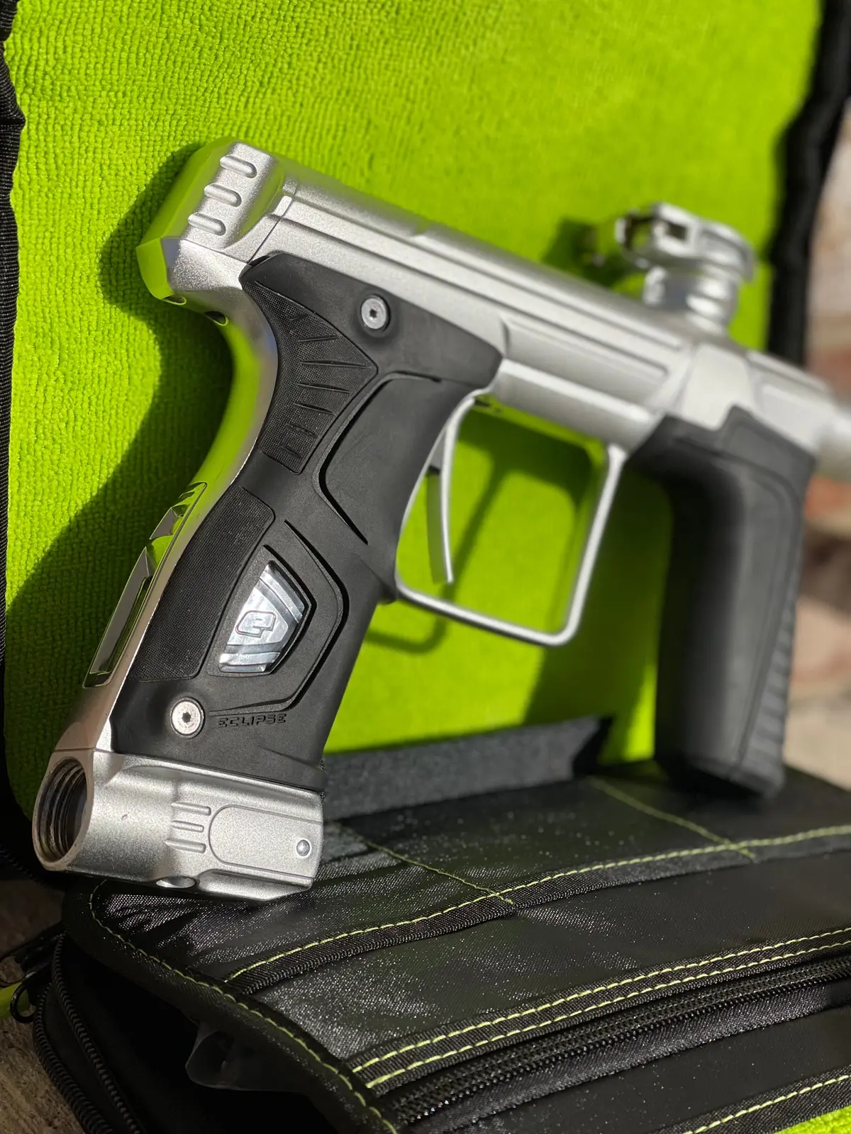 Used Planet Eclipse 170R Paintball Gun - Silver 1