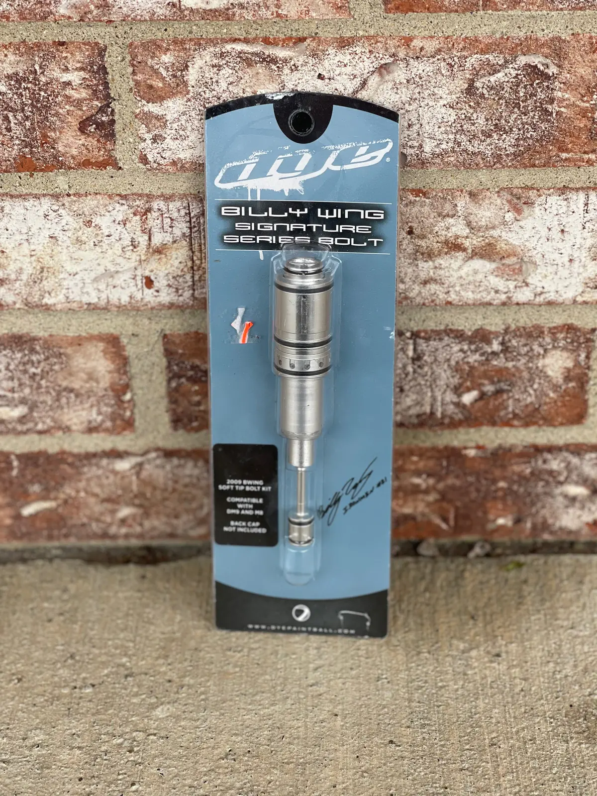 Used Dye Bolt Kit - Dm8/Dm9 1