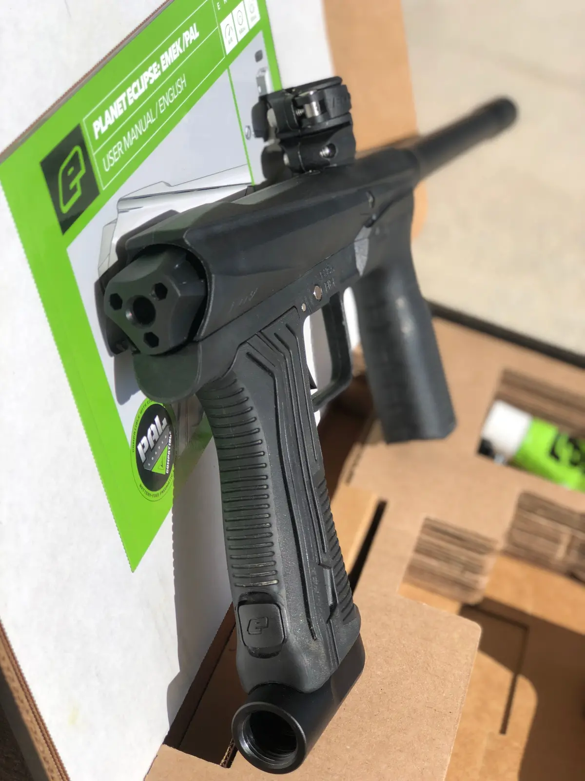 Used Planet Eclipse Emek Paintball Gun 1