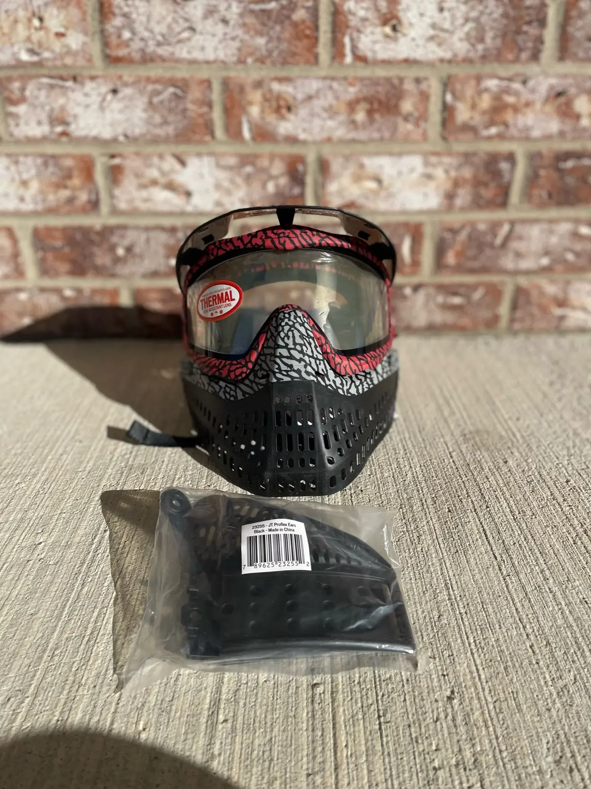 Used Jt Proflex Paintball Mask - Le Bnib W/ Black Spare Ears 1