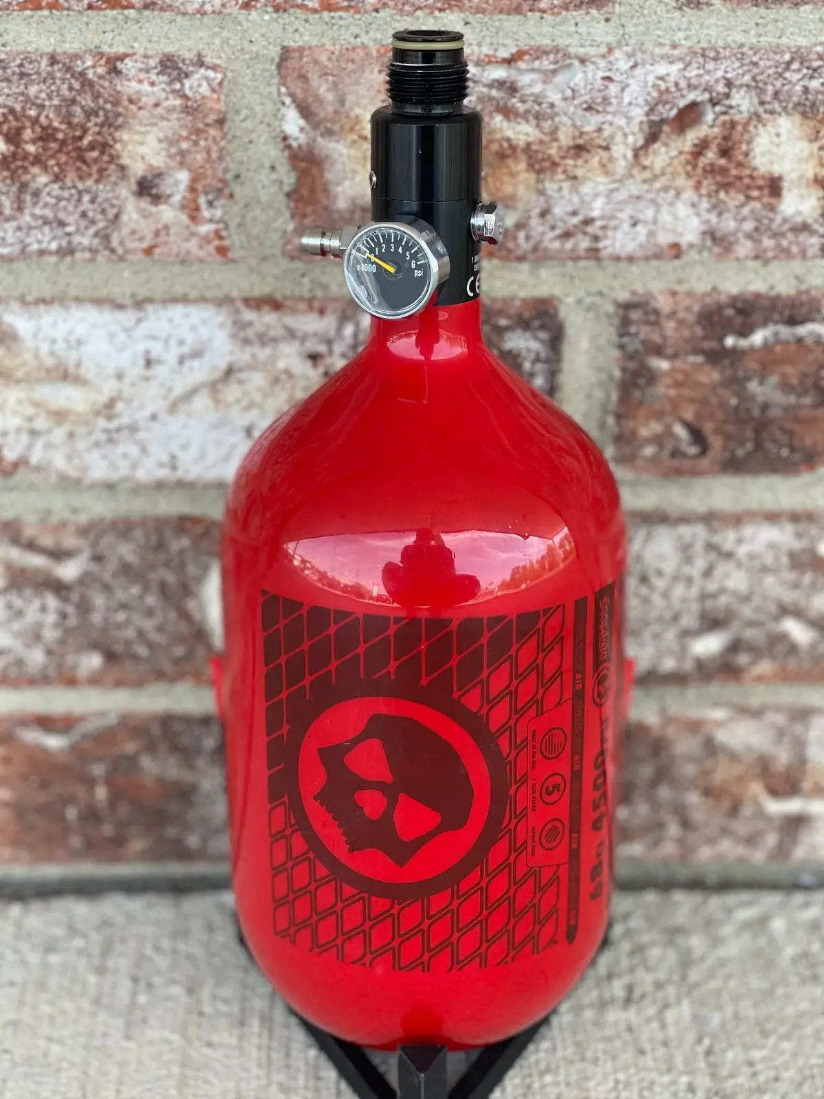 Used Infamous Air Tank 68/4500 Paintball Tank - Air Pattern - W/ Standard Reg - Red/Black 1