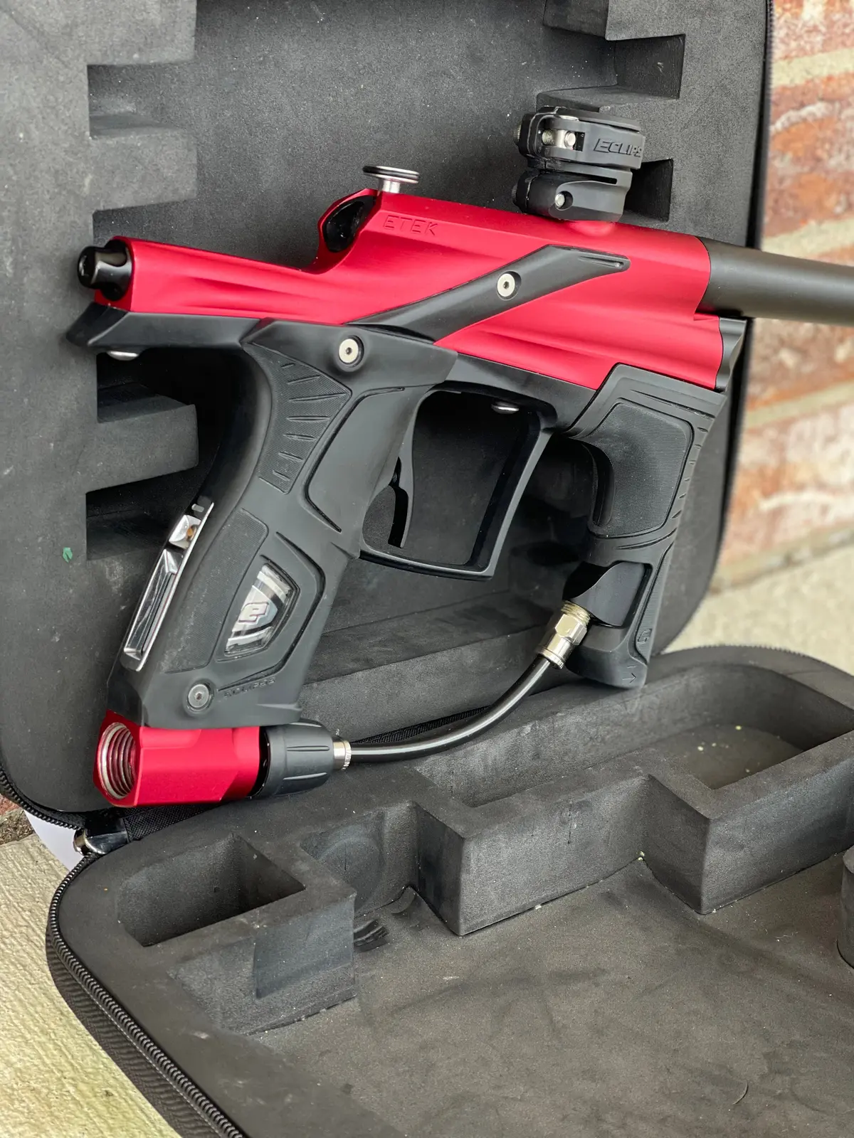 Used Planet Eclipse Etek5 Paintball Marker- Dust Red / Dust Black *Non-Oled* 1