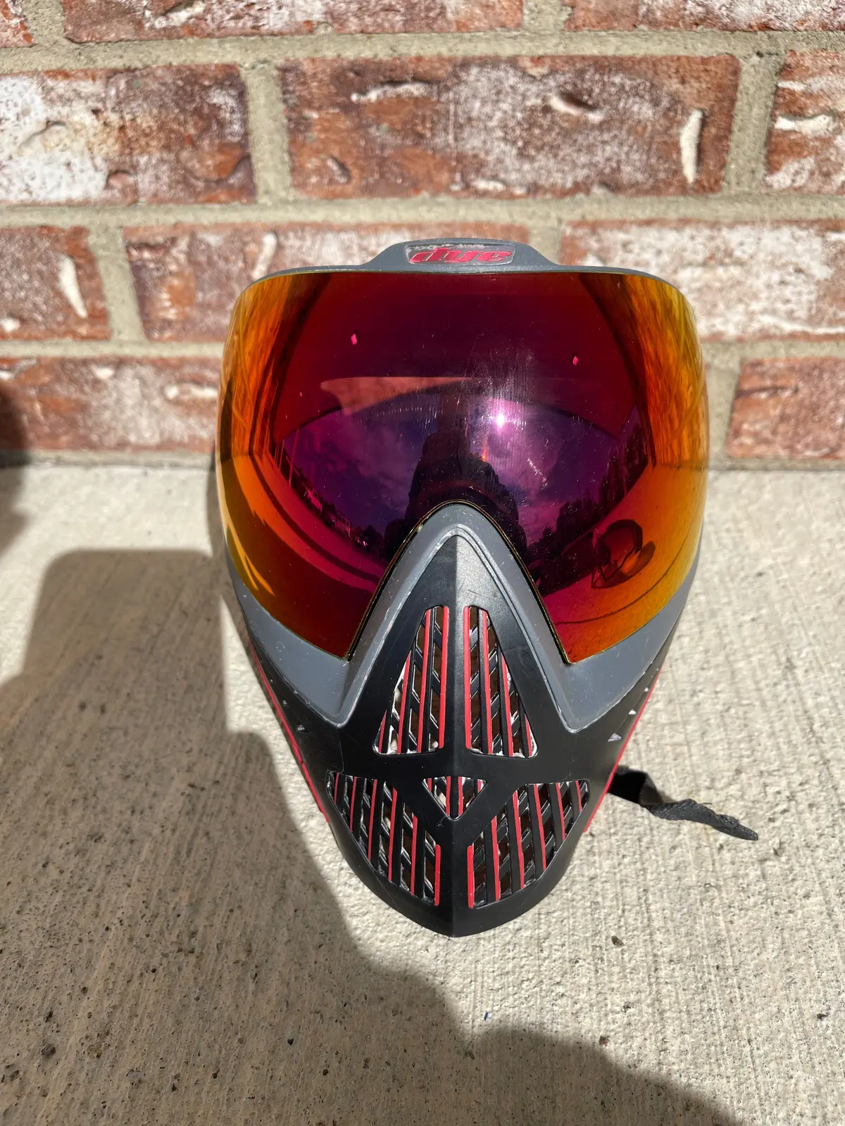 Used Dye I5 Paintball Goggle - Black/Red 1