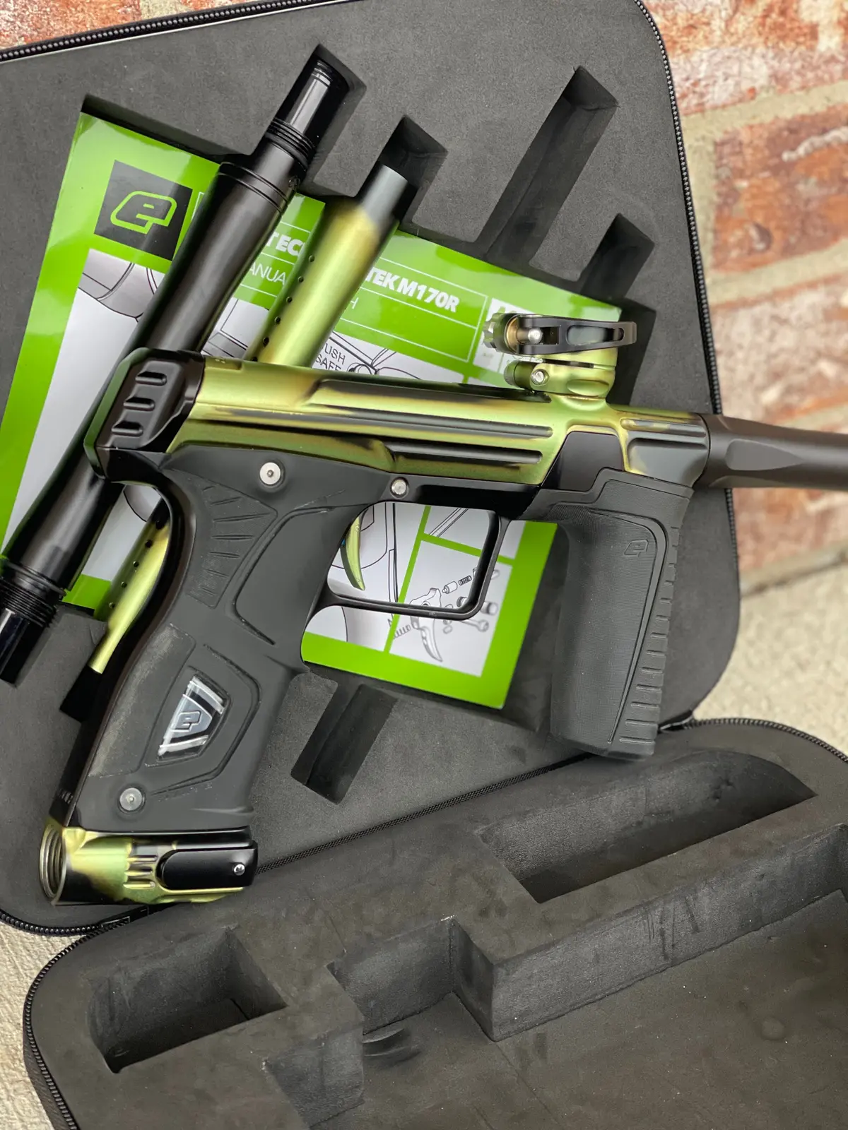 Used Planet Eclipse Gtek M170r - Acid Green Wash W/ St3 Bolt, Deadlywinds Hair 45 Valve, And Matching Inception Designs Barrel 1