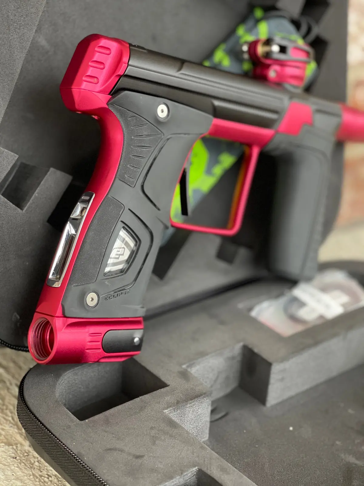 Used Planet Eclipse 170R Paintball Gun - Black / Red 1