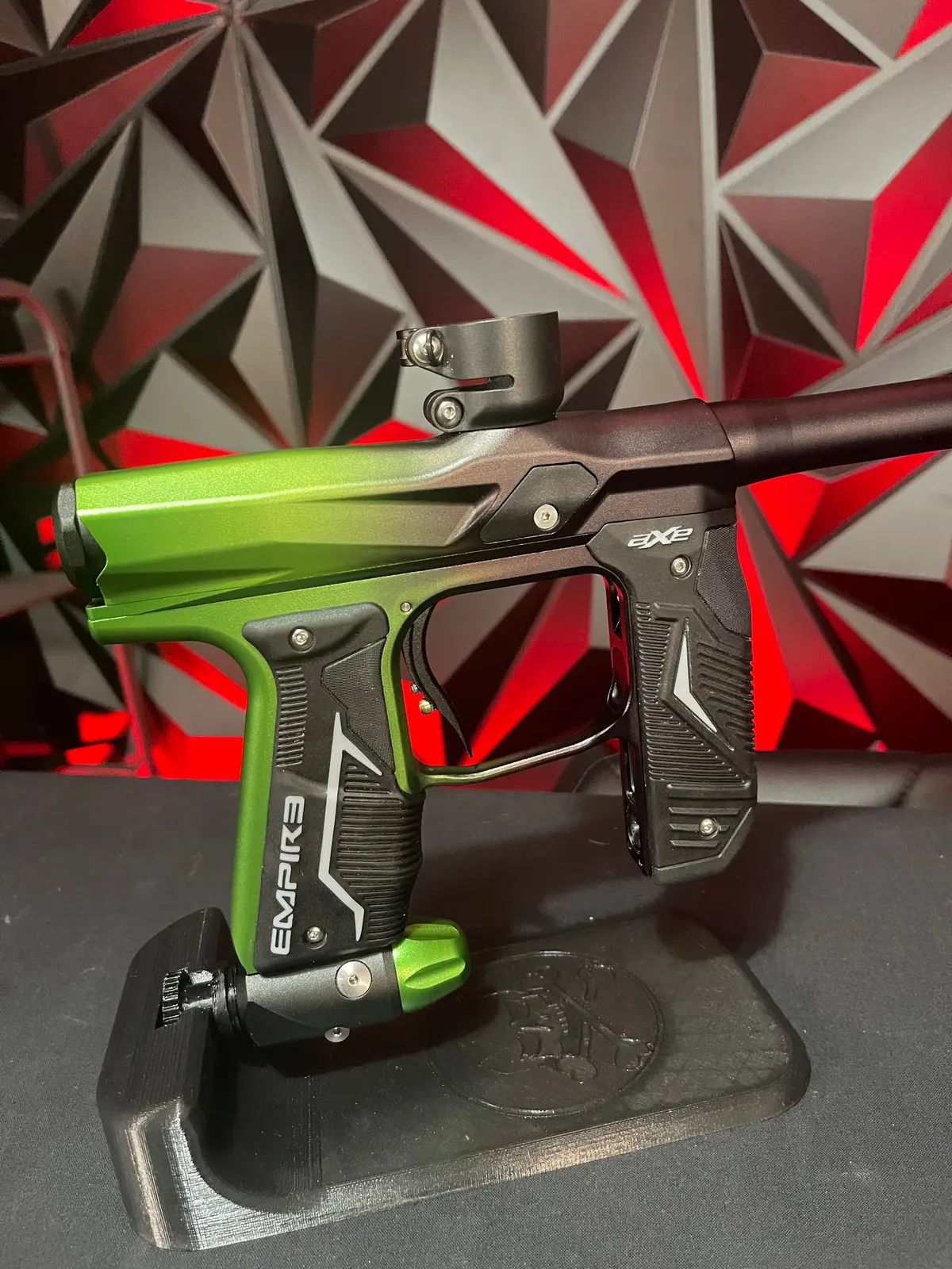 Used Empire Axe 2.0 Black/Sour Apple Fade W/ Redline Oled Board 1
