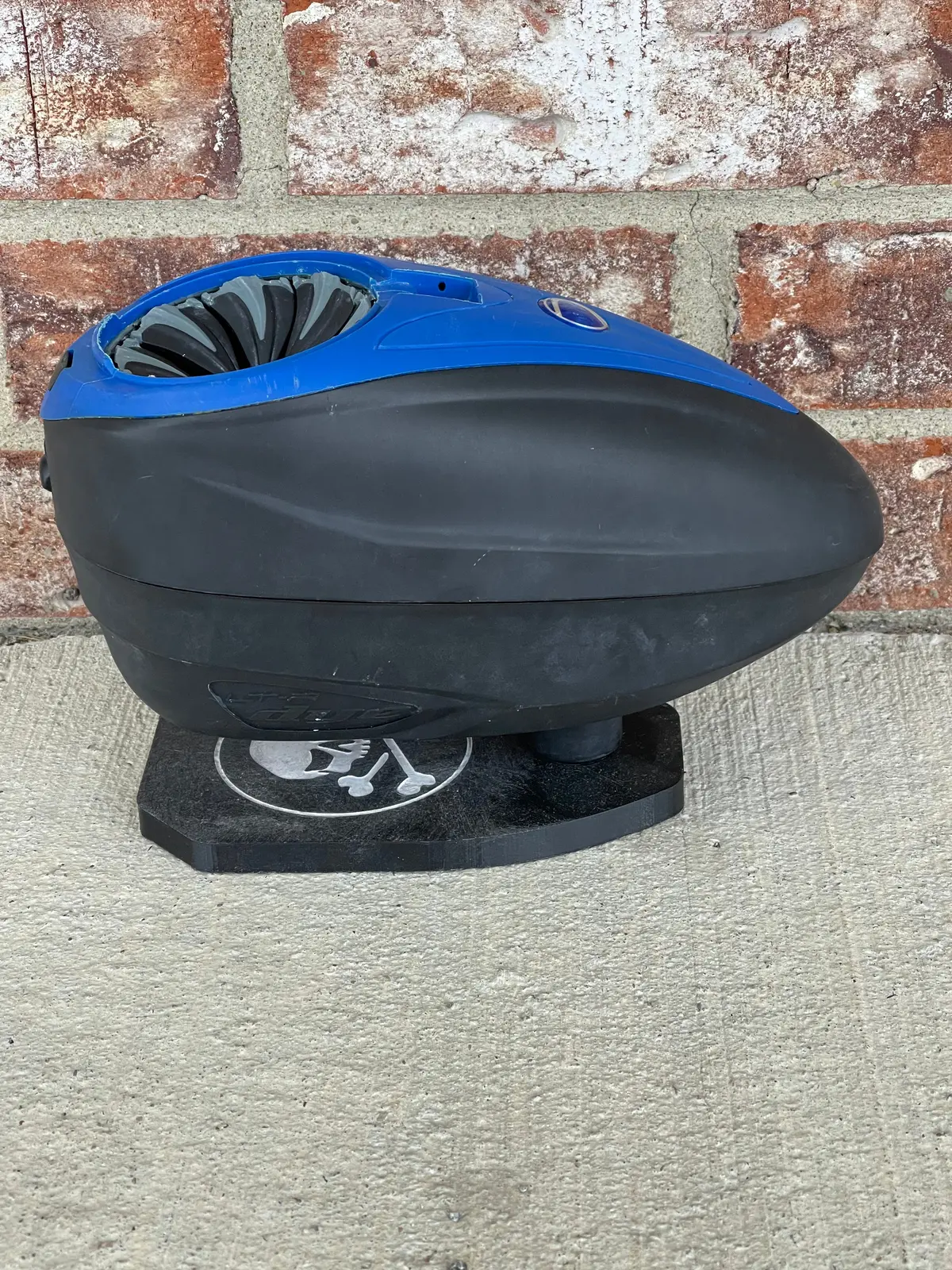Used Dye Ltr Paintball Loader - Black/Blue W/ Speed Feed 1