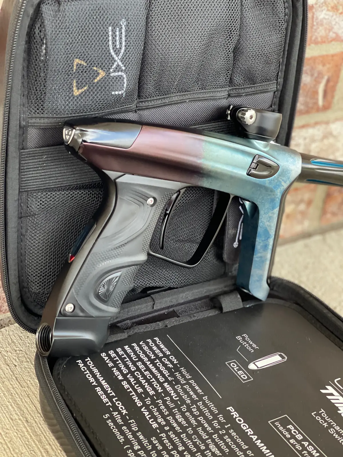 Used Dlx Luxe Tm40 Paintball Gun - Black Ice Fade 1